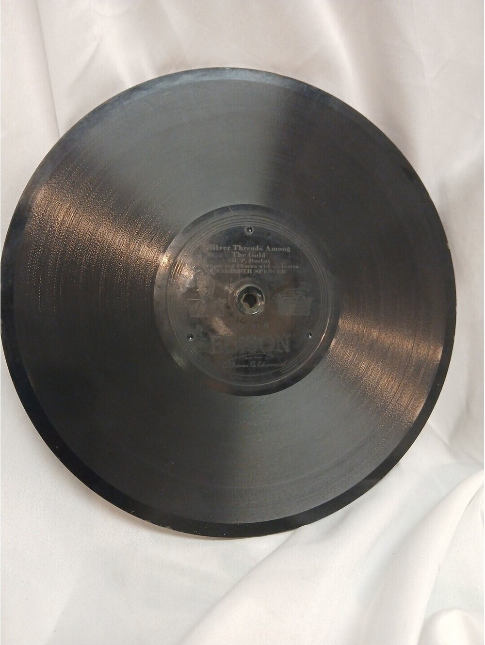 EDISON ETCHED DISC 80061: The Kiss Waltz/Silver Threads Among the Gold (1915)